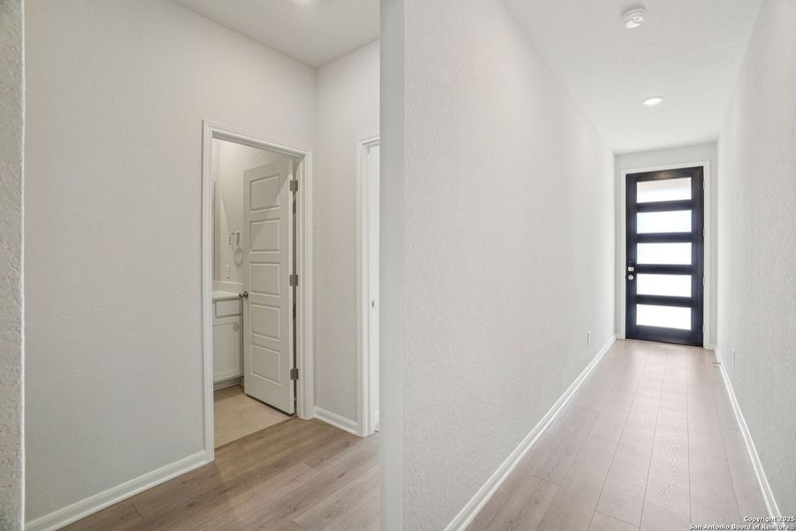 Spacious, unfurnished interior of a new home in Arcadia Ridge - Premier Series, San Antonio (Image 41). Spacious, unfurnished interior of a new home in Arcadia Ridge - Premier Series, San Antonio (Image 41).