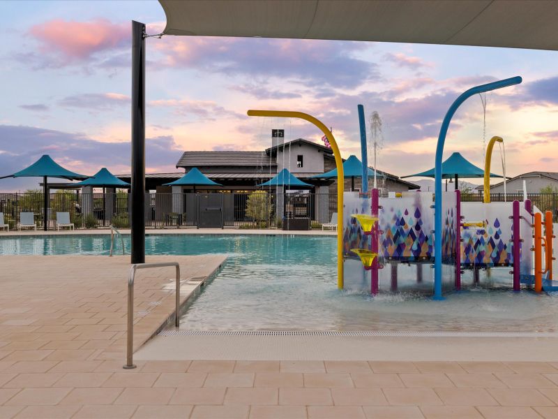 Community amenities in Paloma Creek - Estate Series, Surprise (Image 15).