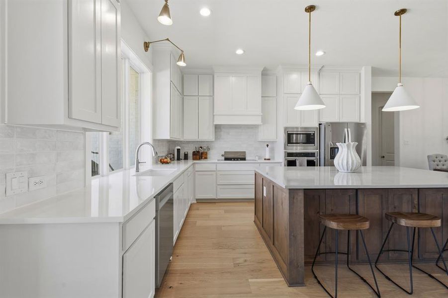 Furnished interior view inside a new home in , Midlothian (Image 7).