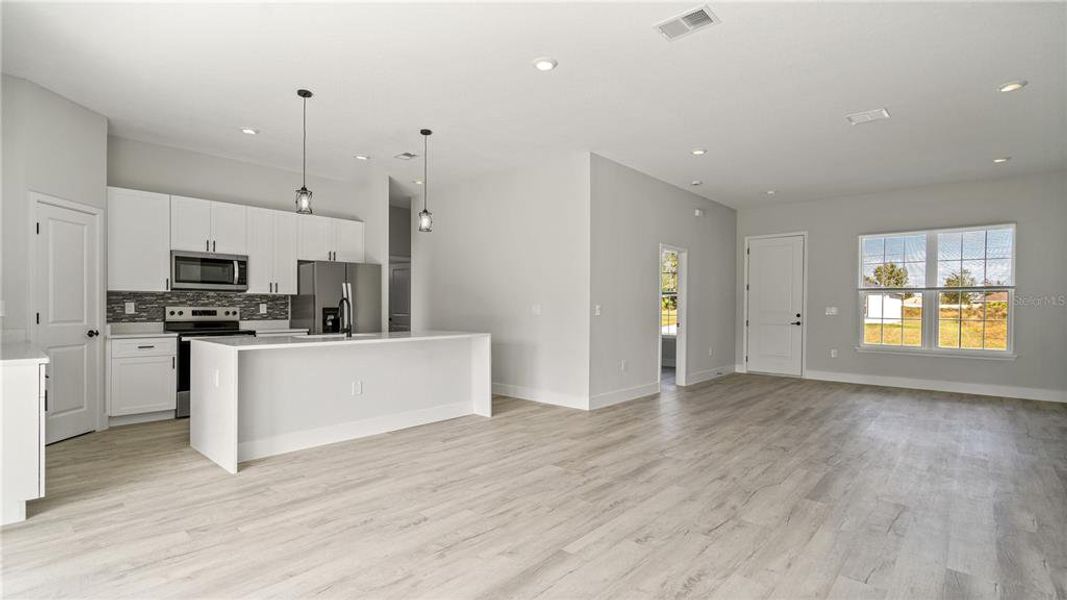 Image 34 of a home in .