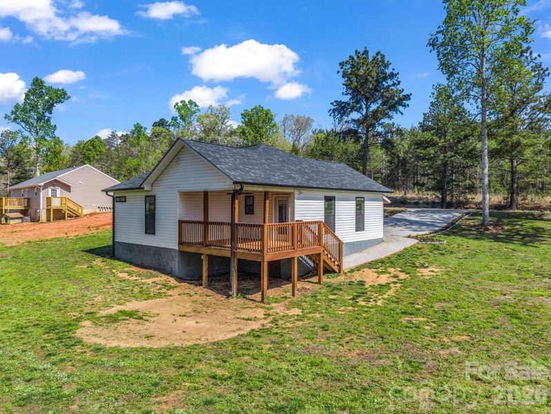 Exterior details and patio area of a home in , Bostic (Image 19).