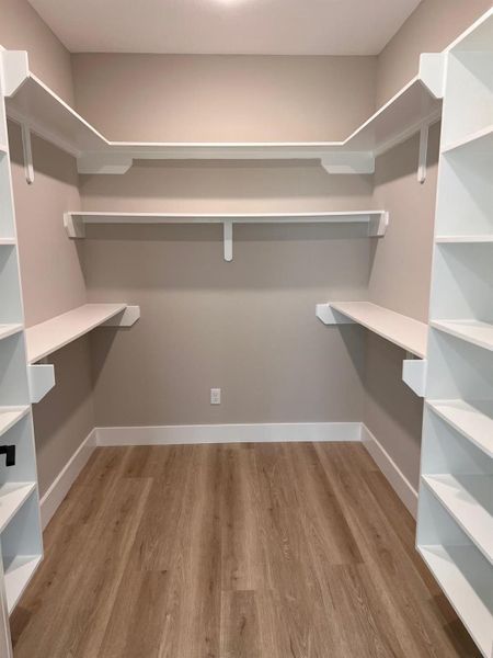 Spacious, unfurnished interior of a new home in , Spring (Image 11).