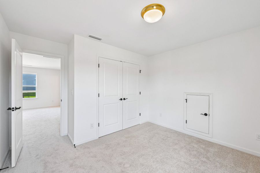 Spacious, unfurnished interior of a new home in Edgewater - The Links, Lancaster (Image 26).