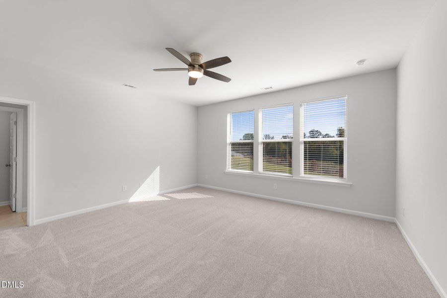 37-web-or-mls-VB4A5281 37-web-or-mls-VB4A5281