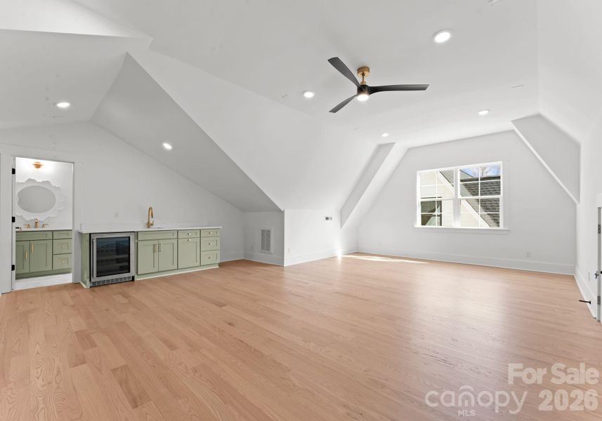 Spacious, unfurnished interior of a new home in , Charlotte (Image 34).
