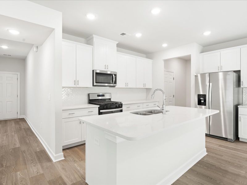 Welcome to the Brentwood floorplan at Holland Park.