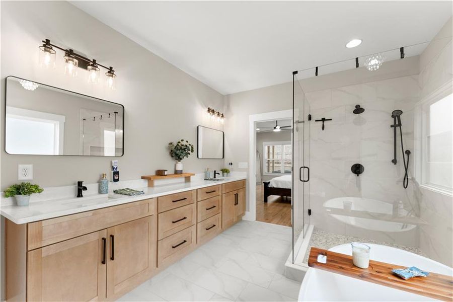 Furnished interior view inside a new home in , Jefferson (Image 28).