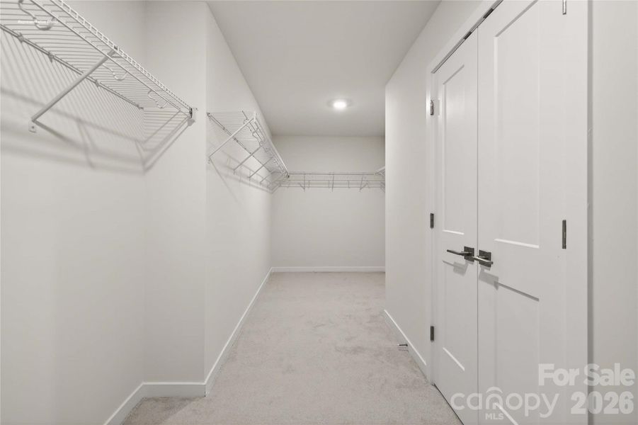 Spacious, unfurnished interior of a new home in Brantley, Mooresville (Image 17).