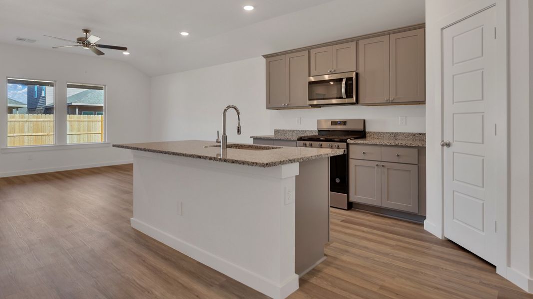 Furnished interior view inside a new home in Terra Vista, Lubbock (Image 7).