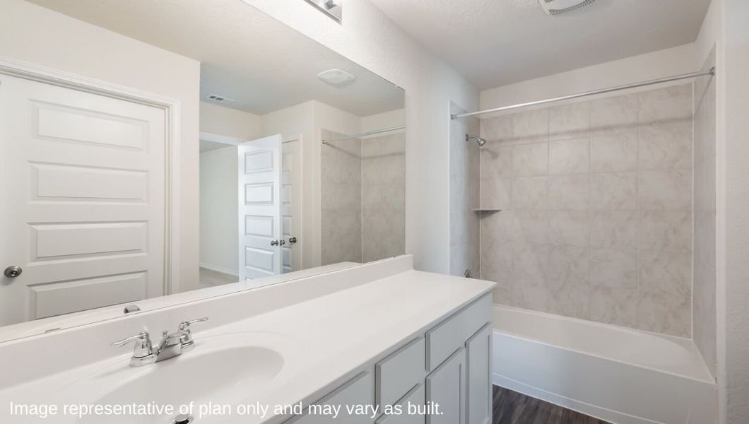 Furnished interior view inside a new home in Veranda, San Antonio (Image 13).