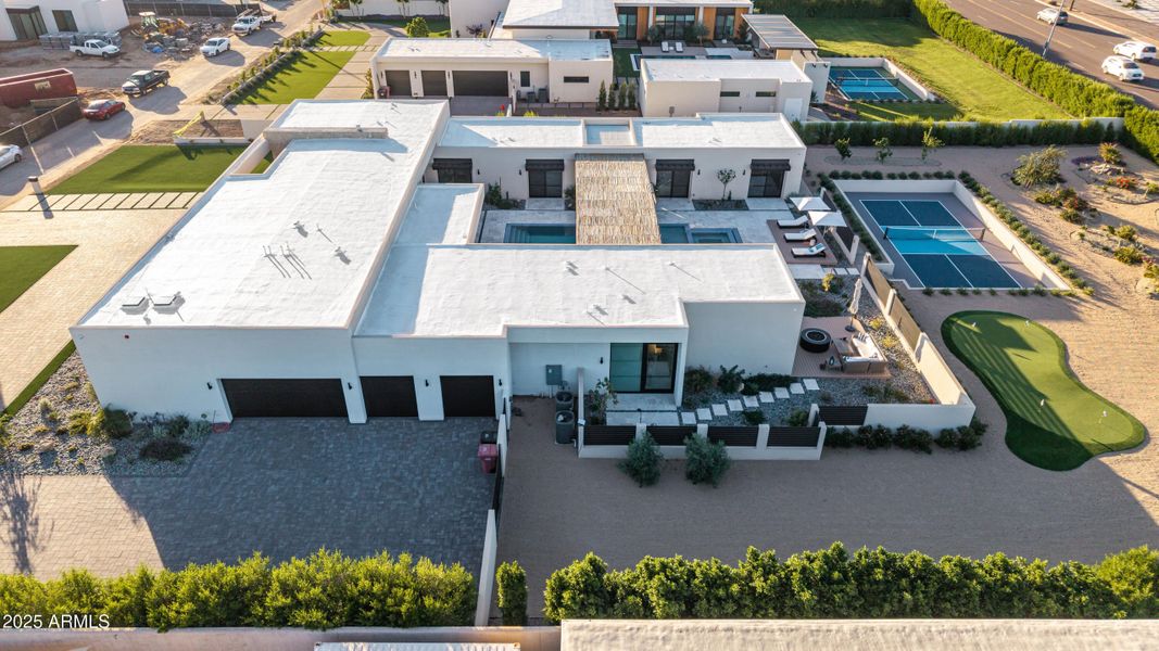 17 Paradise 17 Paradise