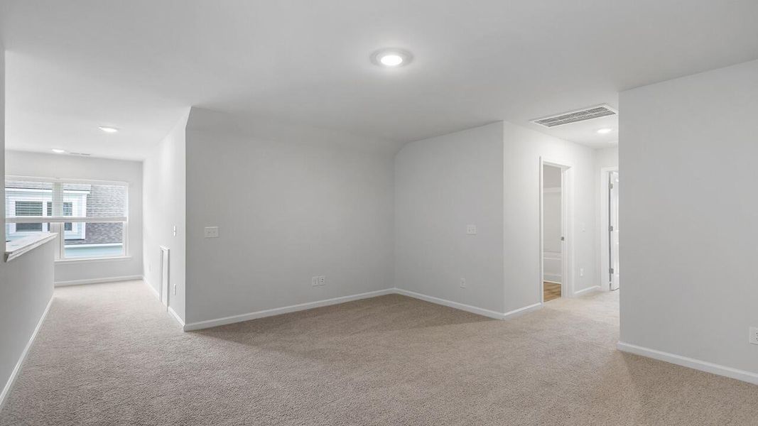 Spacious, unfurnished interior of a new home in Lakeview at Kitfield, Moncks Corner (Image 24). Spacious, unfurnished interior of a new home in Lakeview at Kitfield, Moncks Corner (Image 24).