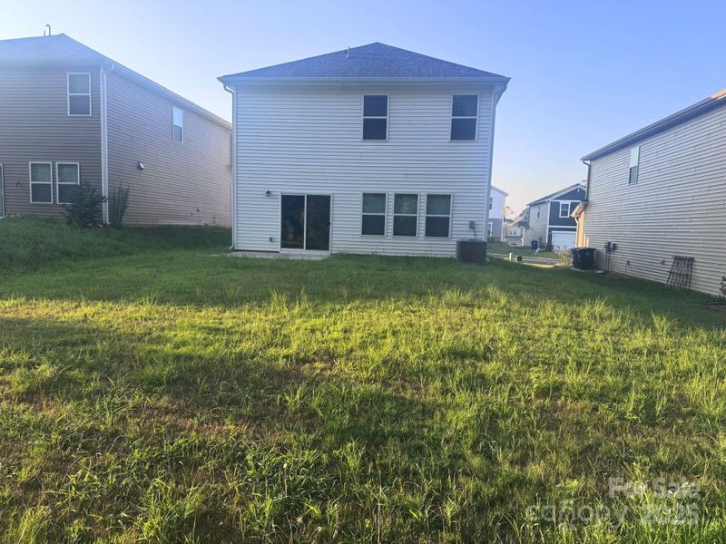 Front exterior of a new home in Shepherds Landing, Mooresville, NC, highlighting curb appeal (Image 1). Front exterior of a new home in Shepherds Landing, Mooresville, NC, highlighting curb appeal (Image 1).