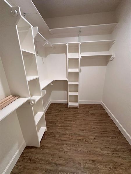 Spacious, unfurnished interior of a new home in , Abilene (Image 14).