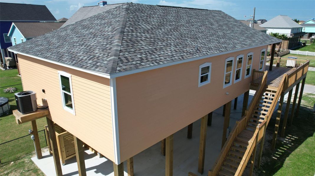 Exterior details and patio area of a home in , Bolivar Peninsula (Image 31).
