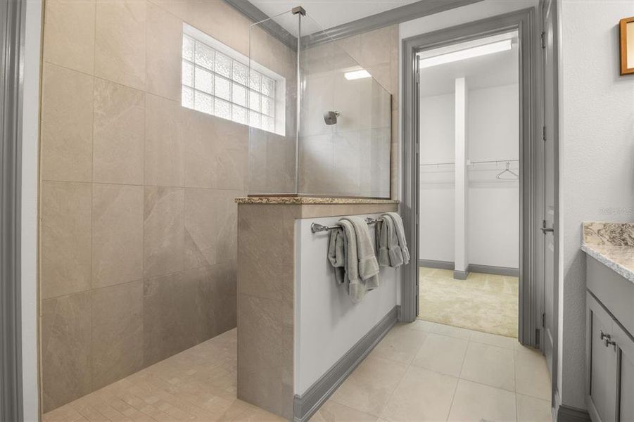 Image 52 of a home in .