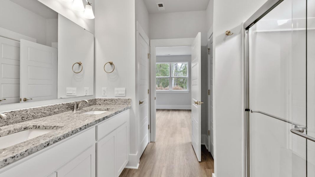 Furnished interior view inside a new home in Rolling Hills, Bolivia (Image 12).