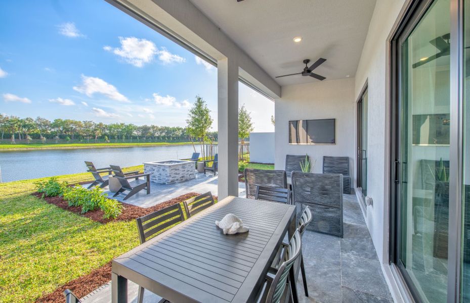 Exterior details and patio area of a home in Greyhawk Landing, Lake Worth (Image 3). Exterior details and patio area of a home in Greyhawk Landing, Lake Worth (Image 3).