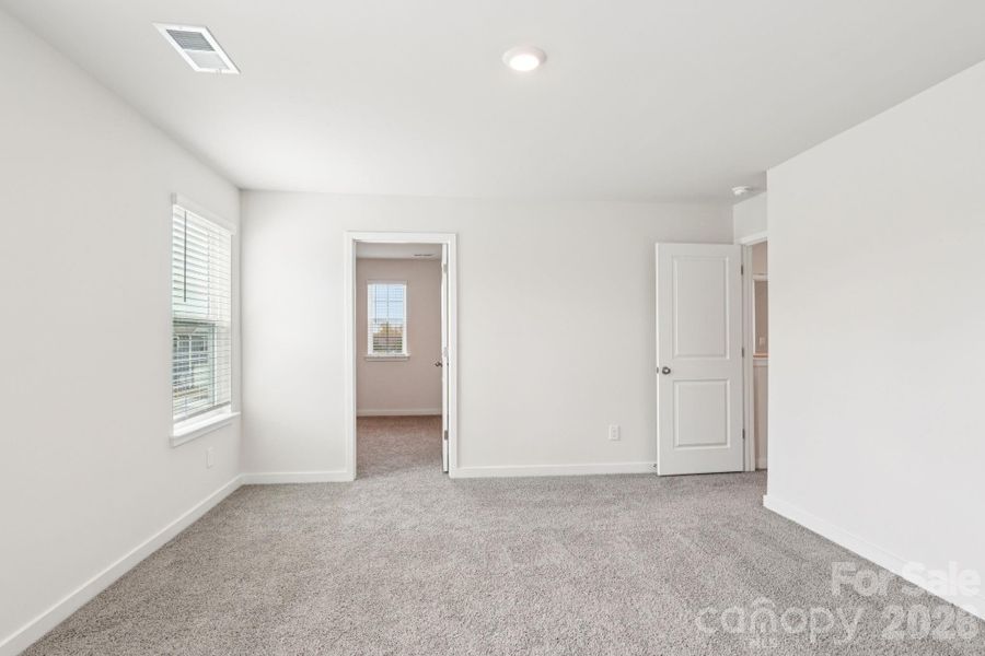 Spacious, unfurnished interior of a new home in Woodhaven at Chester, Chester (Image 38).