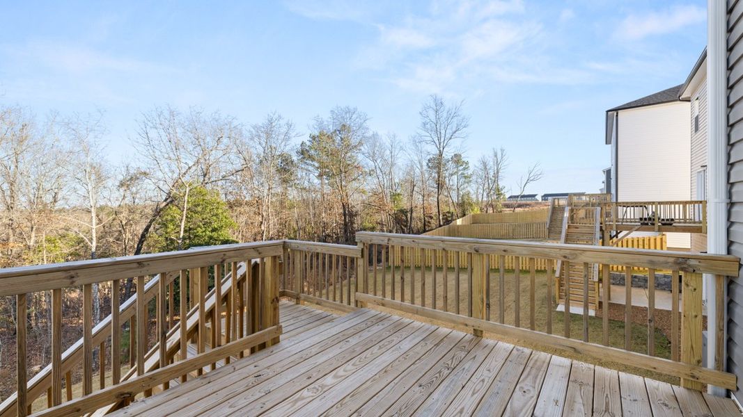 Exterior details and patio area of a home in Captain's Corner, Grovetown (Image 3).