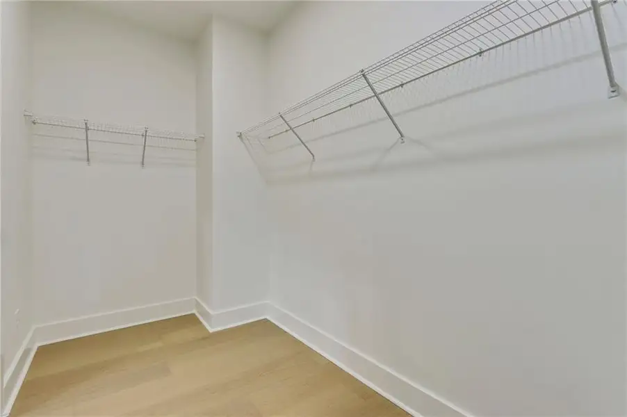 Spacious, unfurnished interior of a new home in , Marietta (Image 25).