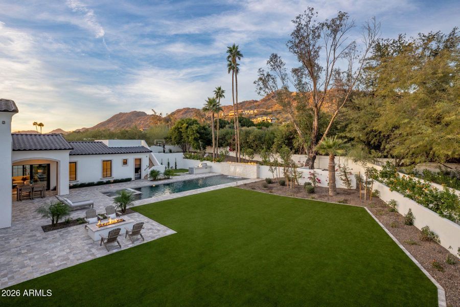 Abundance of Lawn Space