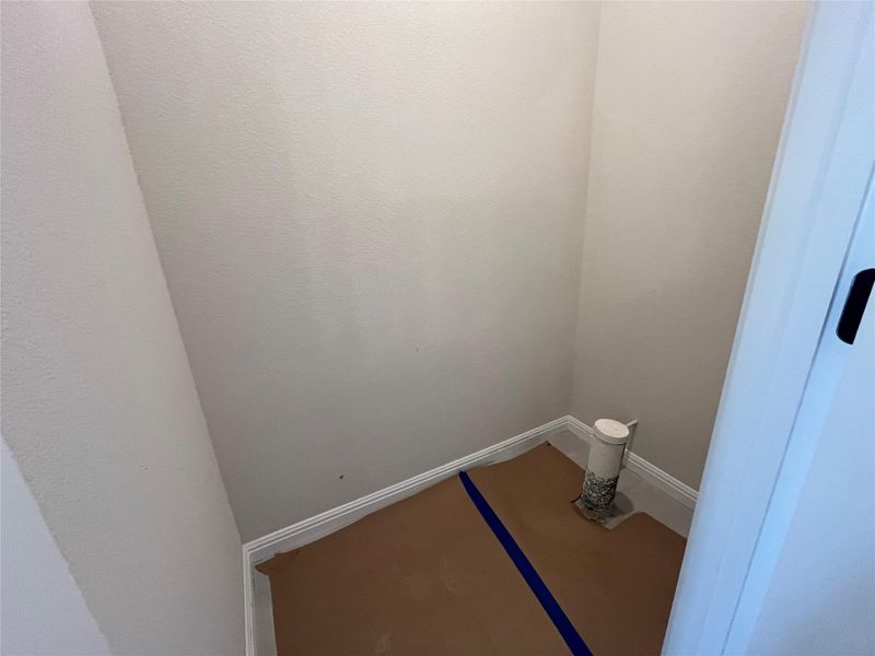 Spacious, unfurnished interior of a new home in The Homestead at Lariat, Liberty Hill (Image 9).