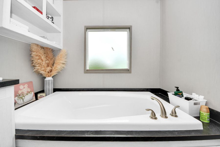 Image 43 of a home in .