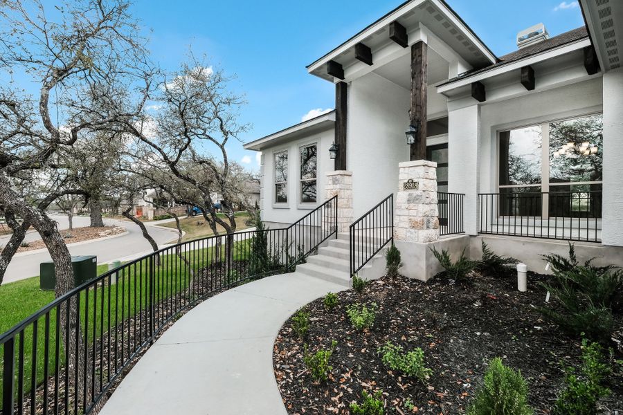 Representative exterior details of a home built from the The Scottsdale 5500 by Whitestone Custom Homes in Johnson Ranch, Bulverde (Image 3). Representative exterior details of a home built from the The Scottsdale 5500 by Whitestone Custom Homes in Johnson Ranch, Bulverde (Image 3).