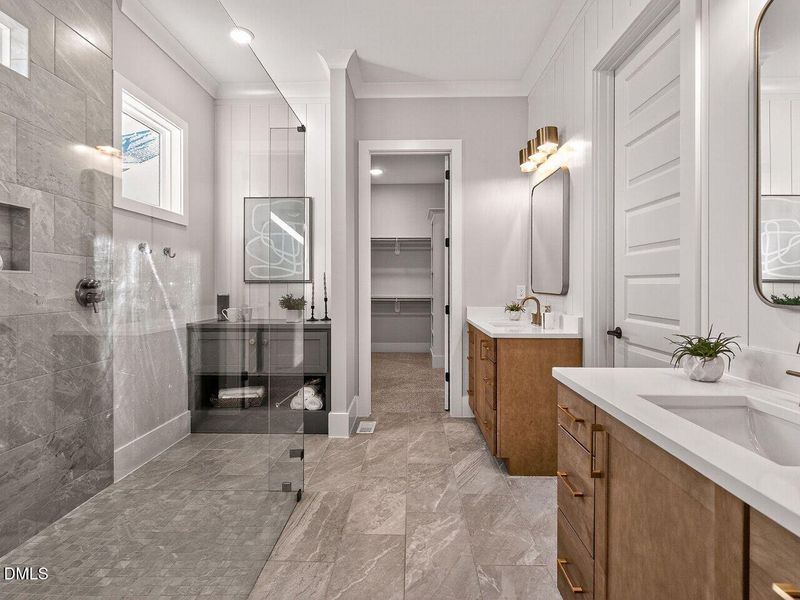 018-1280x960-bathroom