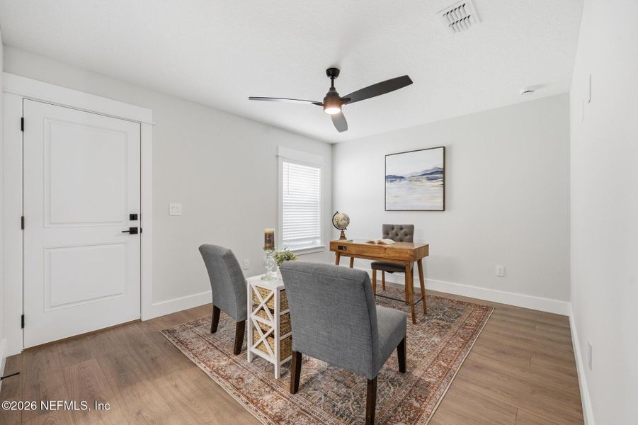 Furnished interior view inside a new home in , Jacksonville Beach (Image 6).