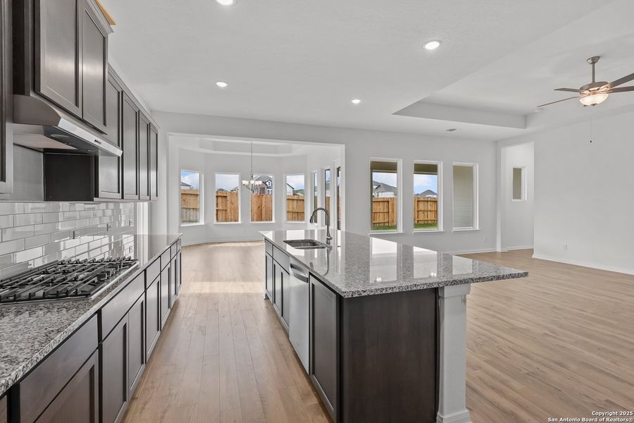 Furnished interior view inside a new home in Homestead, Schertz (Image 9).