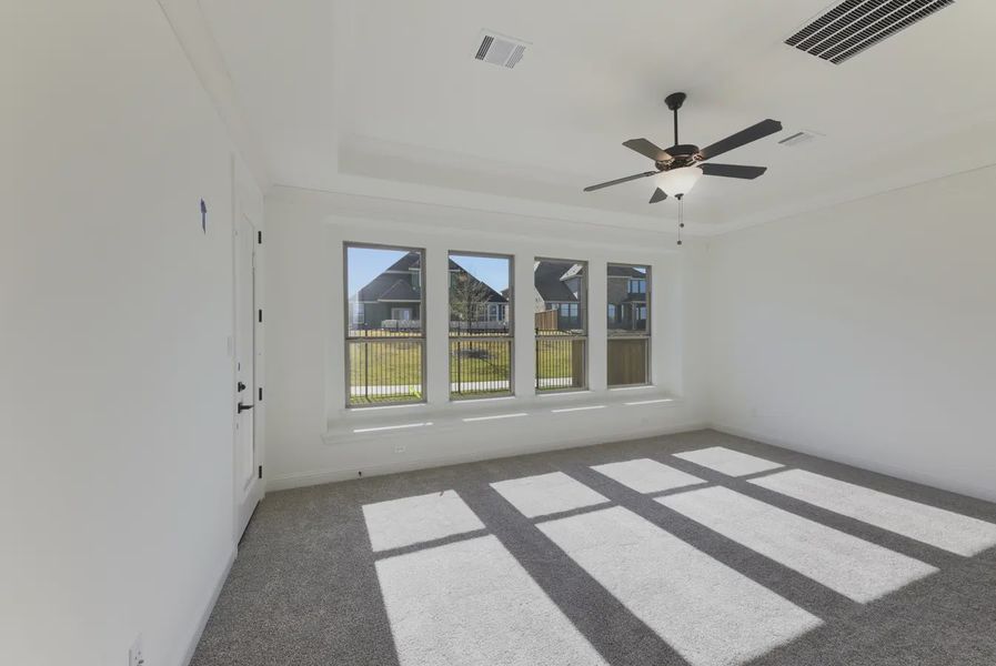 Representative unfurnished interior of a home built from the Everton by Chesmar Homes in Canyon Falls, Argyle (Image 12).
