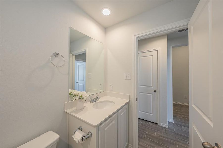 Furnished interior view inside a new home in , Fort Worth (Image 12). Furnished interior view inside a new home in , Fort Worth (Image 12).