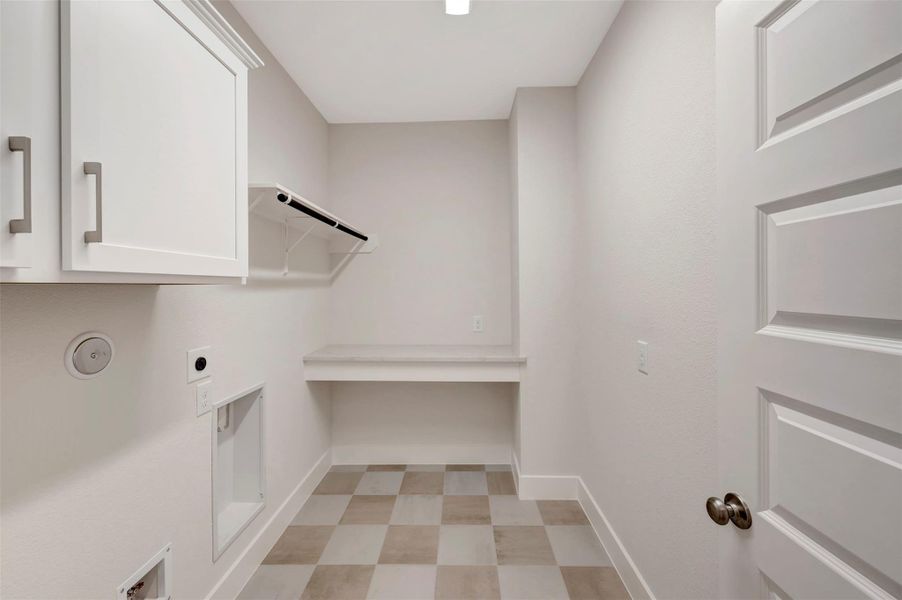 Spacious, unfurnished interior of a new home in Elyson 40', Katy (Image 29).