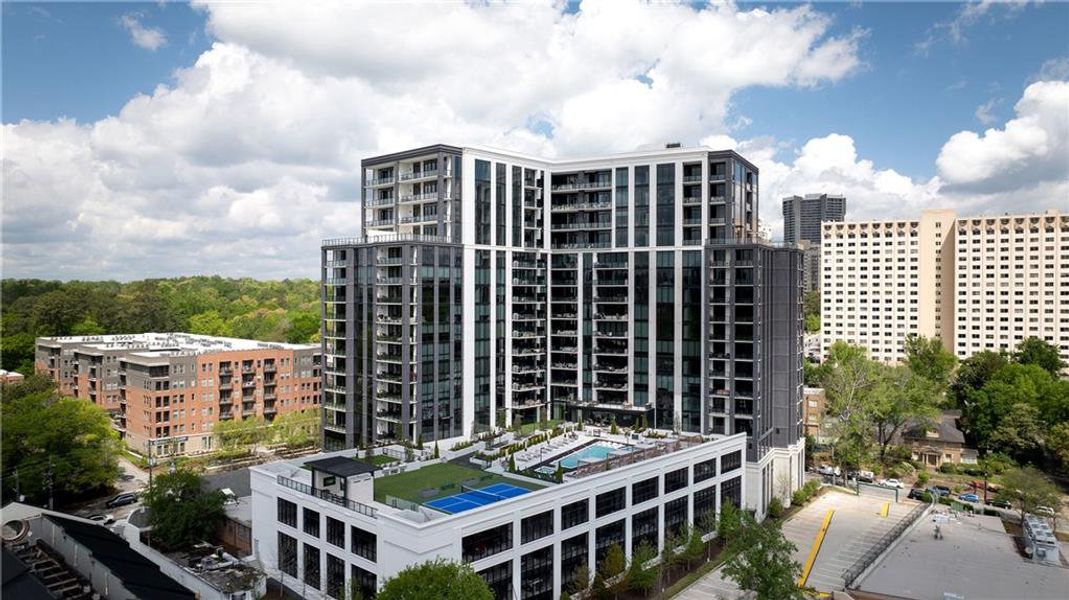 Community amenities in The Dillon Buckhead, Atlanta (Image 43).