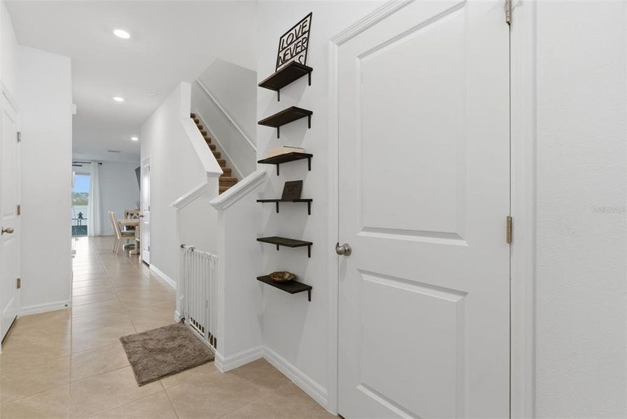 Furnished interior view inside a new home in , Apollo Beach (Image 26).