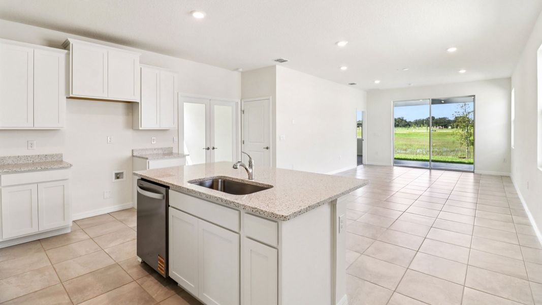 Representative furnished interior of a home built from the Jennings by D.R. Horton in Ocala Preserve, Ocala (Image 8).
