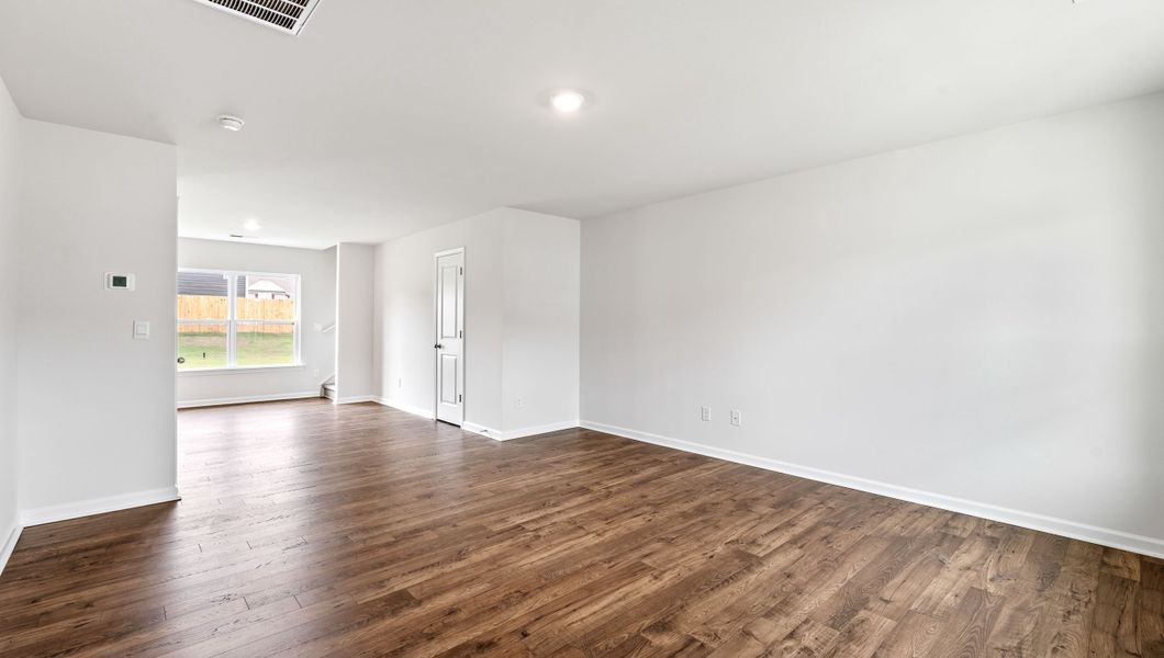 Representative unfurnished interior of a home built from the BRANDON by D.R. Horton in Cloverdale Hills, Piedmont (Image 17).