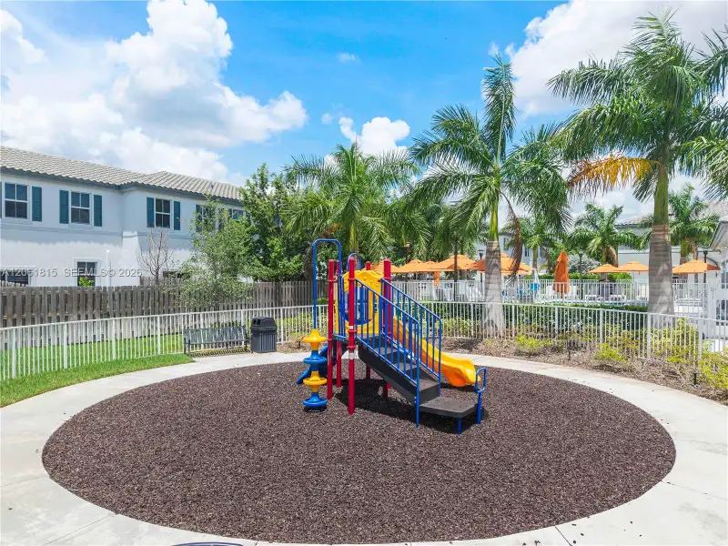 Community amenities in , Coral Springs (Image 29).