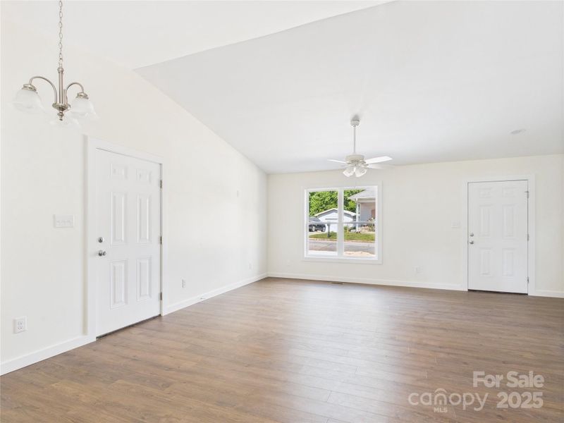 Spacious, unfurnished interior of a new home in , Granite Falls (Image 19).