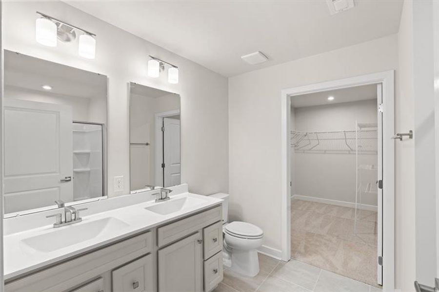 Furnished interior view inside a new home in Middle Creek Village Coastal Cottages & Villas, Bolivia (Image 5).