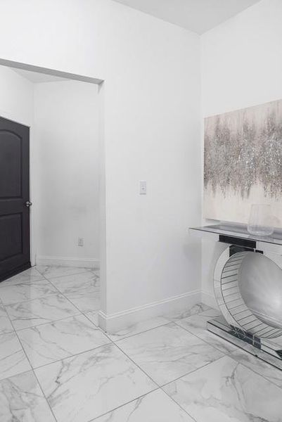 Spacious, unfurnished interior of a new home in , Douglasville (Image 24).