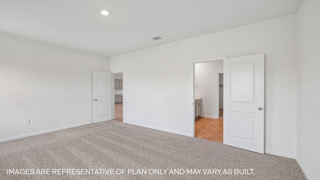 Spacious, unfurnished interior of a new home in Prairie Lakes, Buda (Image 20).