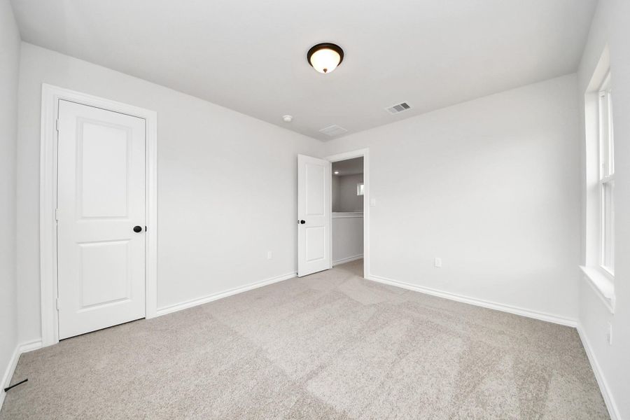 Spacious, unfurnished interior of a new home in The Enclave at Spring Branch, Montgomery (Image 18). Spacious, unfurnished interior of a new home in The Enclave at Spring Branch, Montgomery (Image 18).