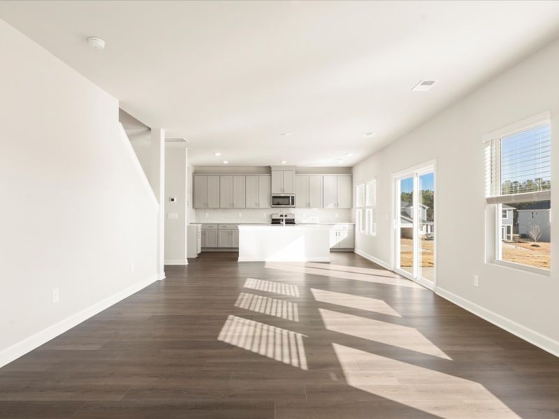 Welcome to the Dakota floorplan at Brayfield Manor - Signature Collection. Welcome to the Dakota floorplan at Brayfield Manor - Signature Collection.