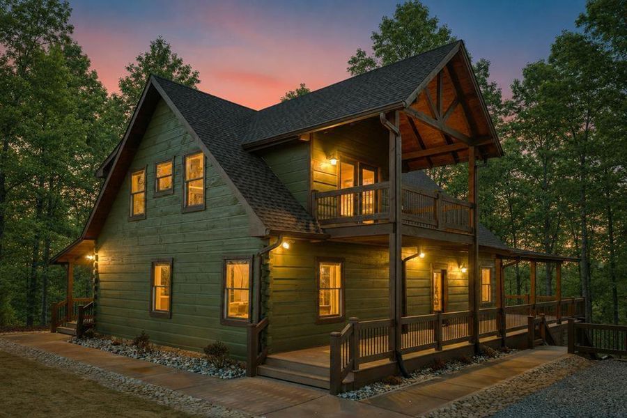 Image 90 of a home in .