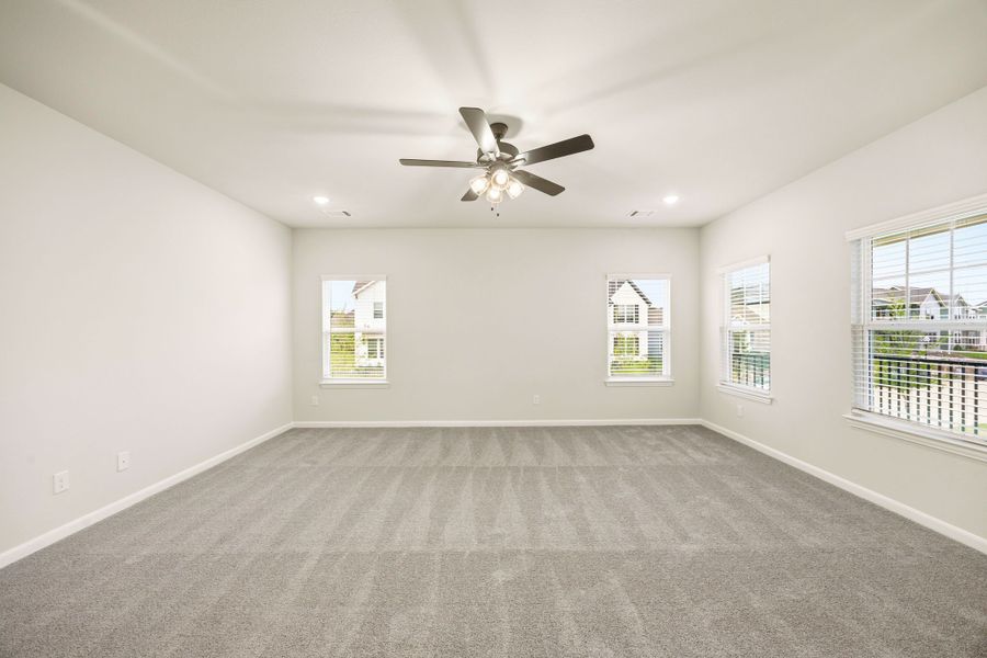 Representative unfurnished interior of a home built from the Peyton III by Cambridge Homes in Lake Park, Rowlett (Image 23).