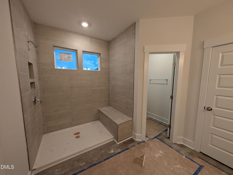 PXL_20250926_225036373