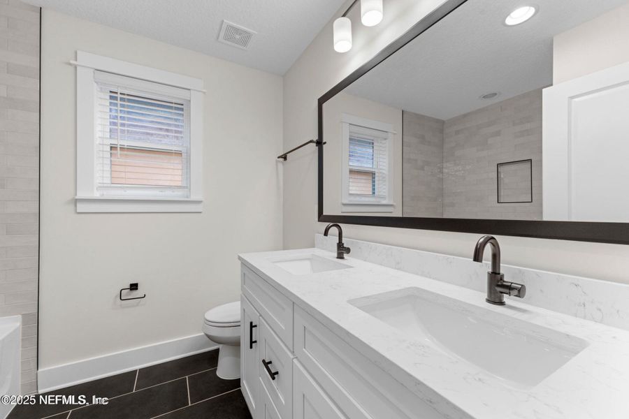 Furnished interior view inside a new home in , Jacksonville (Image 13).